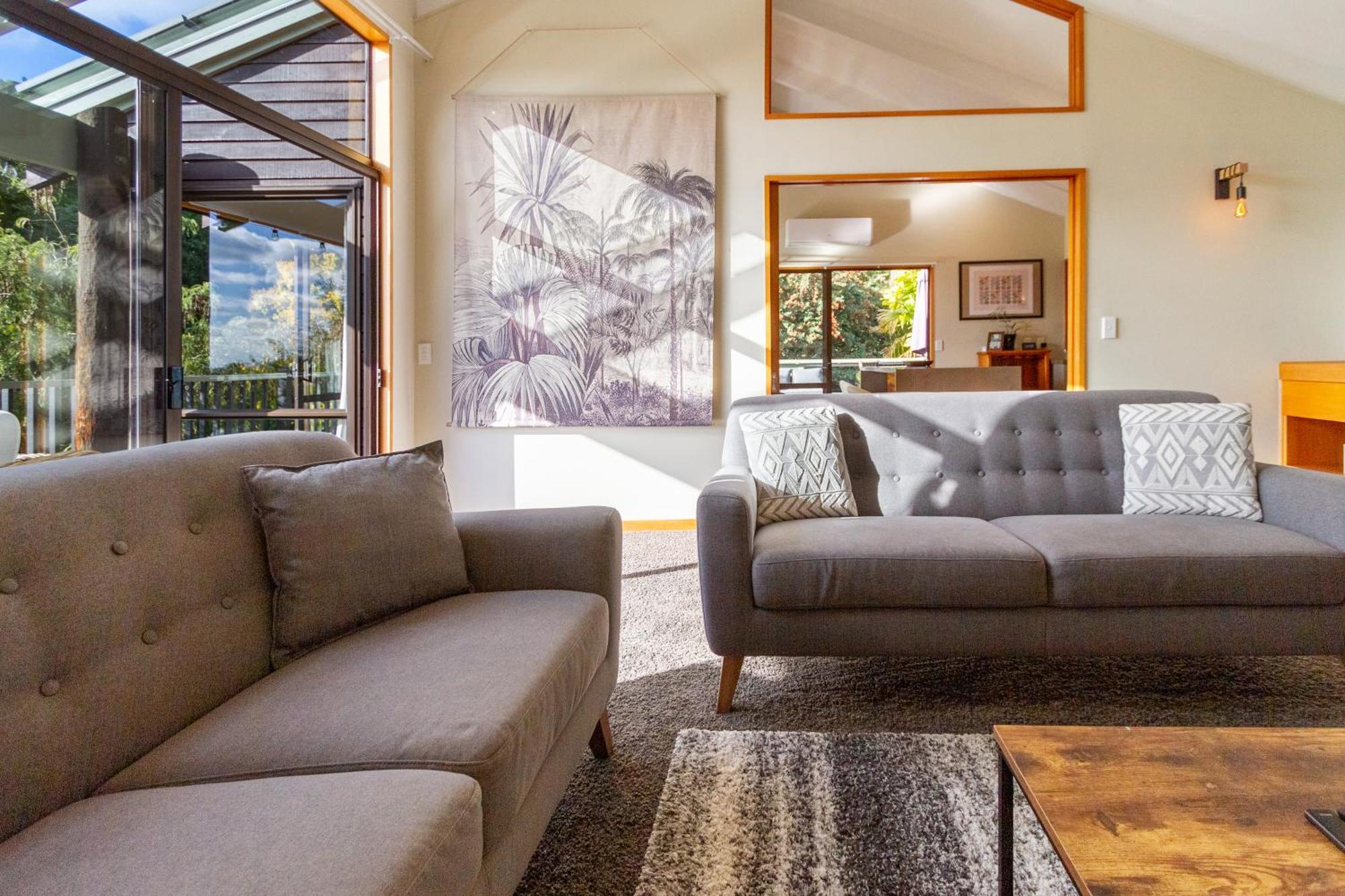Sherwood Lodge 4-Bedroom Holiday Home With Spectacular Views Christchurch Bagian luar foto